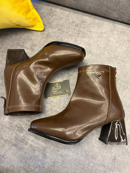 Boutte Classique avec un talon stable- Finition Premium