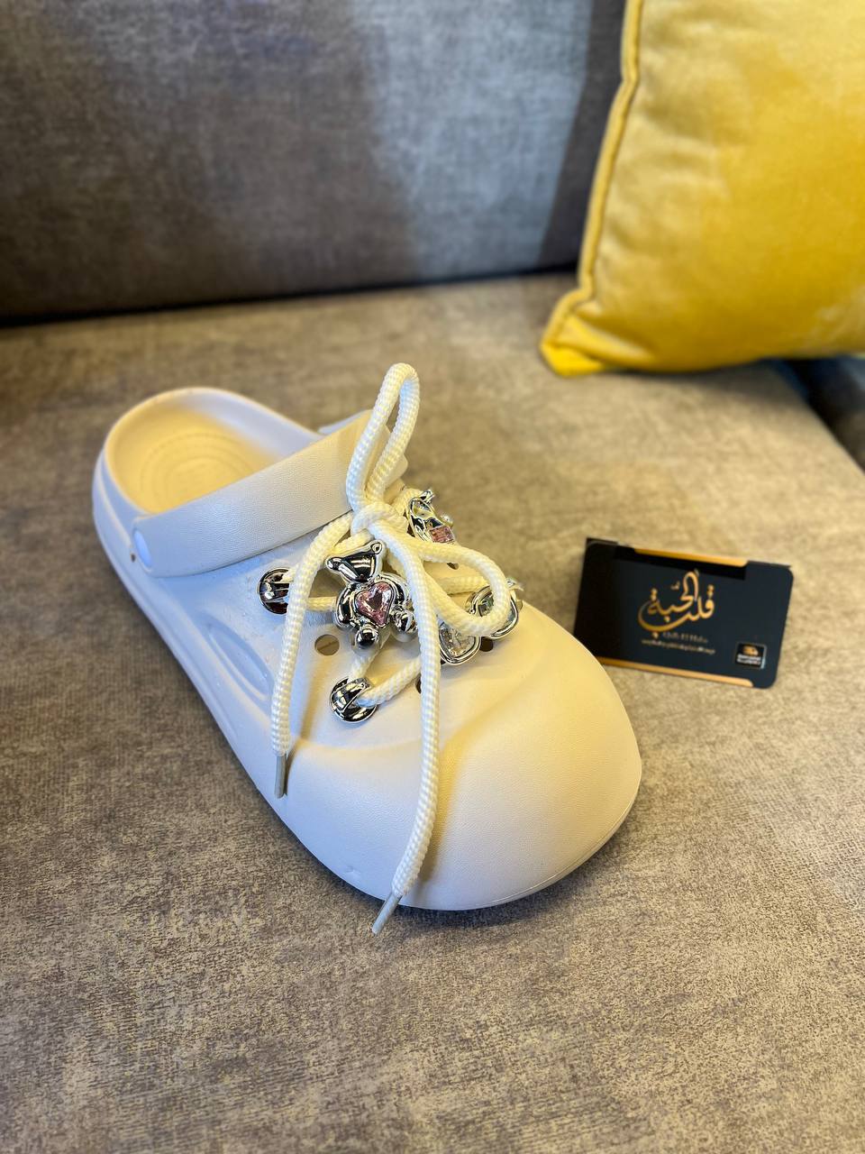 Crocs avec lacet🌹🌹🌹🌹🌹🌹✔