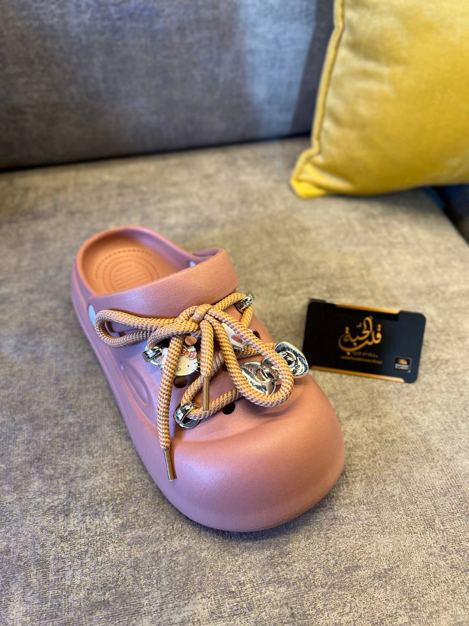 Crocs avec lacet🌹🌹🌹🌹🌹🌹✔