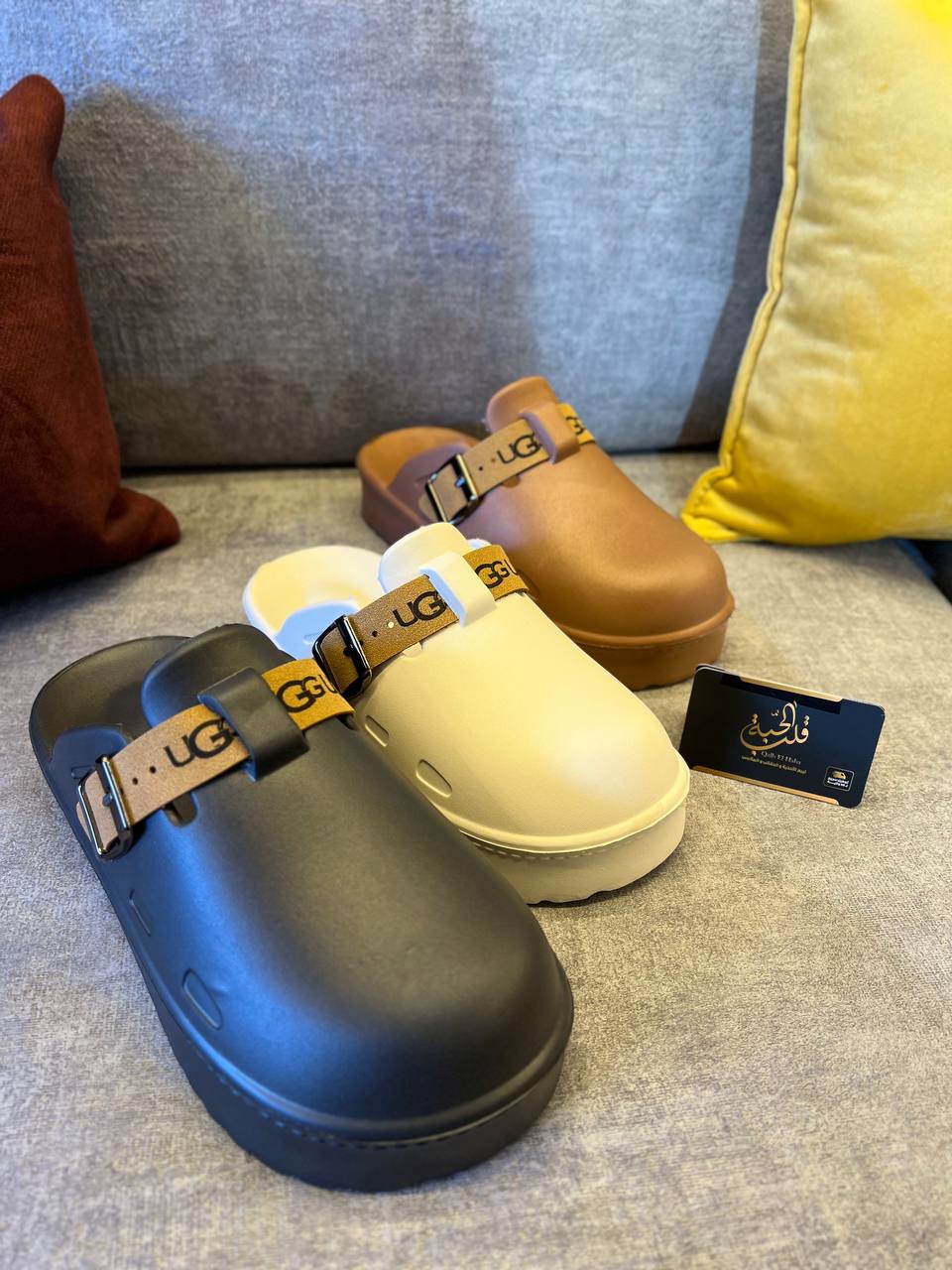 UGG CROCS ✨✨✨✨