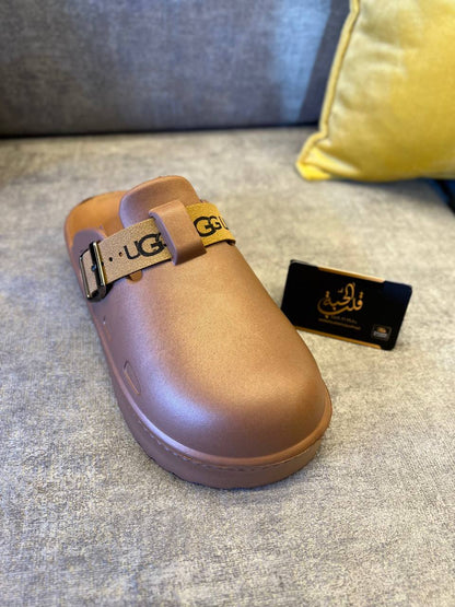 UGG CROCS ✨✨✨✨