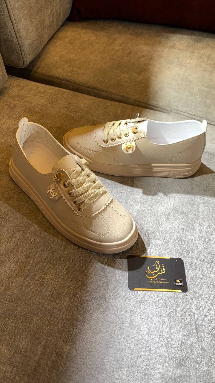 Baskets Femme Classiques & Tendance