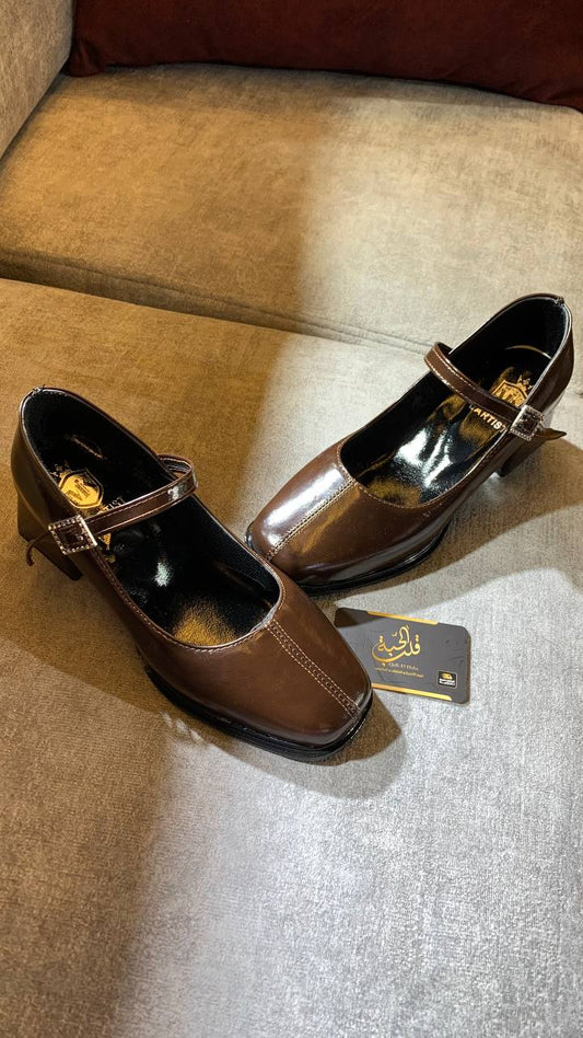 Chaussure Classique Femme – Élégance au Quotidien