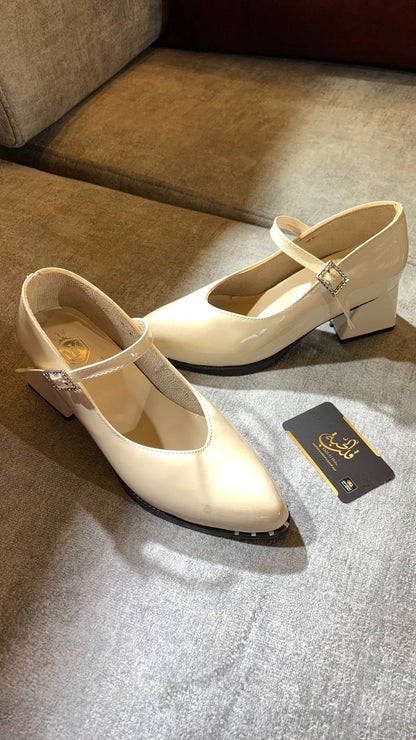 Chaussure Classique Femme Glacée– Élégance Moderne